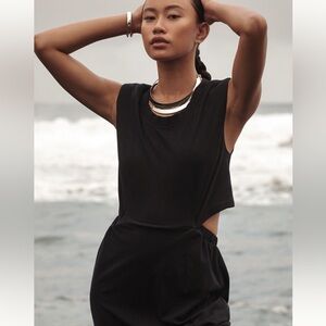 Black Sleeveless Open Back Dress